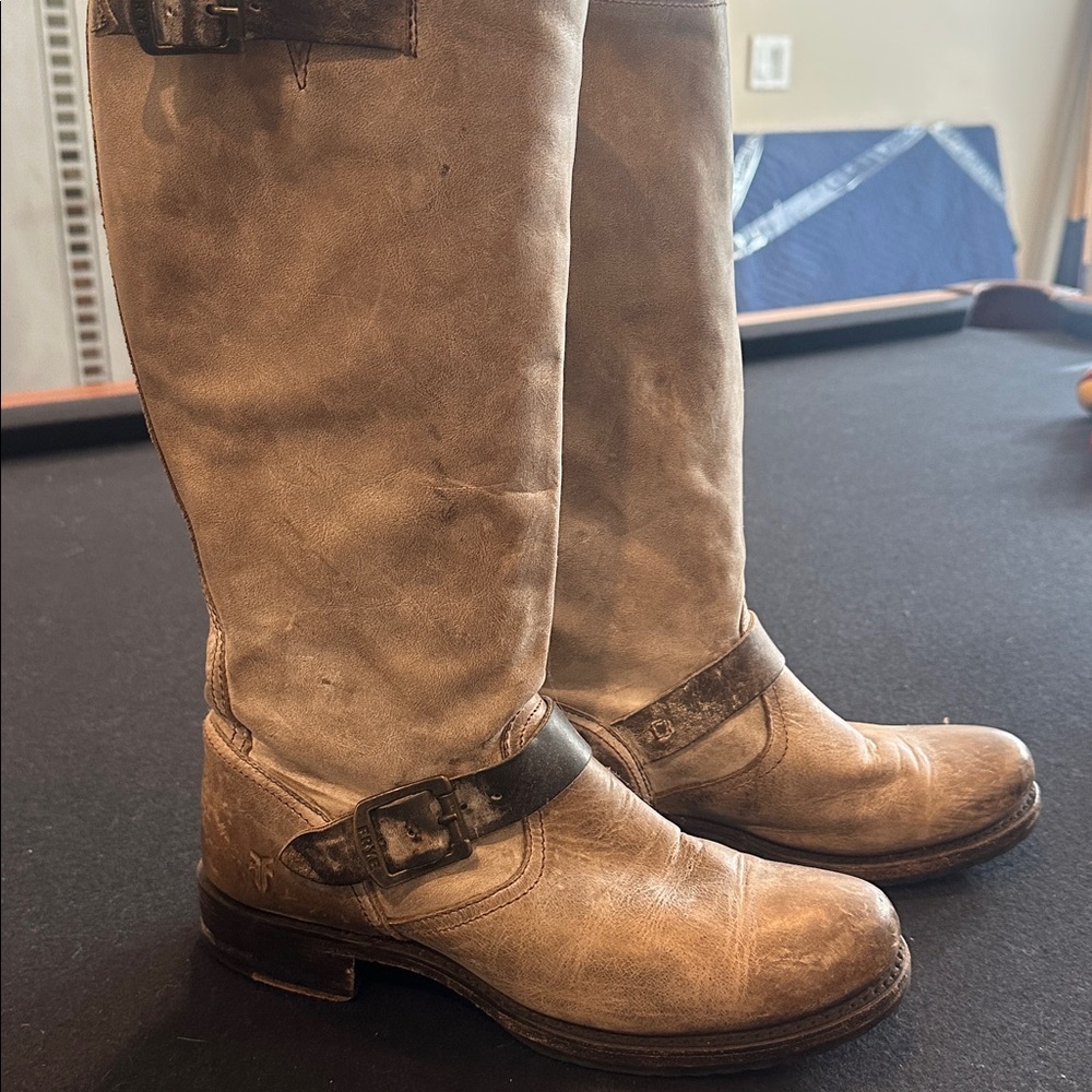 Frye Veronica Slouch Tan Brown Tan Leather Engineer Moto Tall Buckle Boot